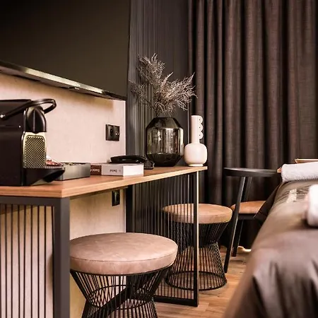 Boutique 4*